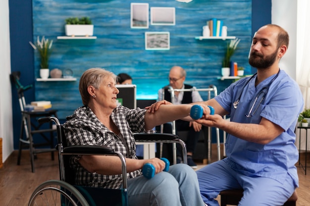 How to Compare Providers Before Deciding
